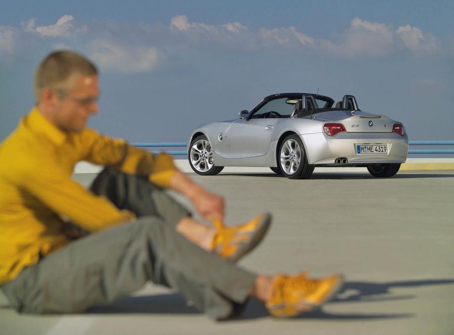  BMW Z4 Roadster 2006 года  (фото 11 из 30)